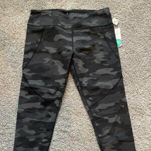 NWT - Sweaty Betty - Power 7/8 Leggings - Grey Camo - Size XXL